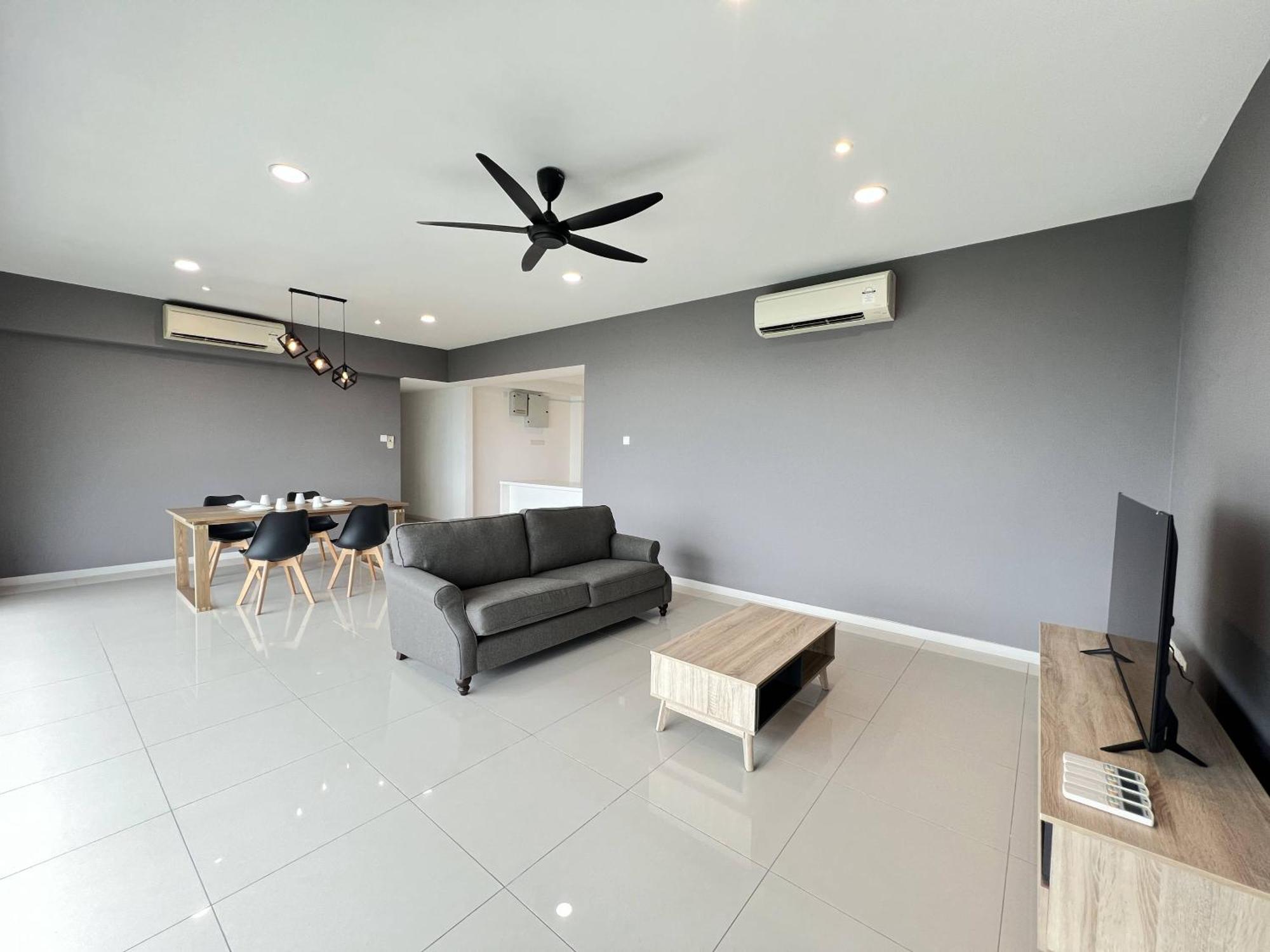 Iskandar Residence By Rr Jbcity 누사자야 외부 사진